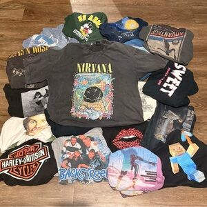 Vintage T-Shirt Bundle (20 PCS) – Band, Graphic, Y2K, Streetwear Mix